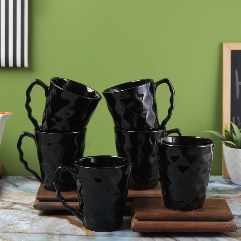 Black Diamond Cut Tea Mug